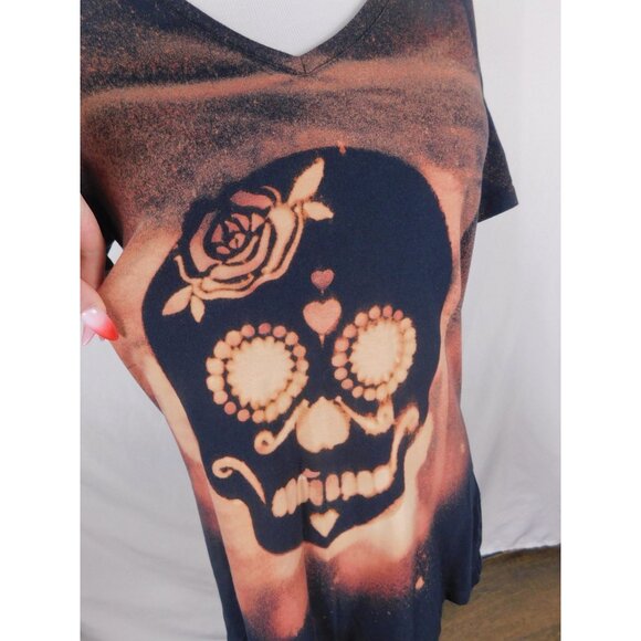 Sugar Skull Shirt Womens Medium Bleached V Neck Graphic Tee Day of the Dead - Picture 2 of 11